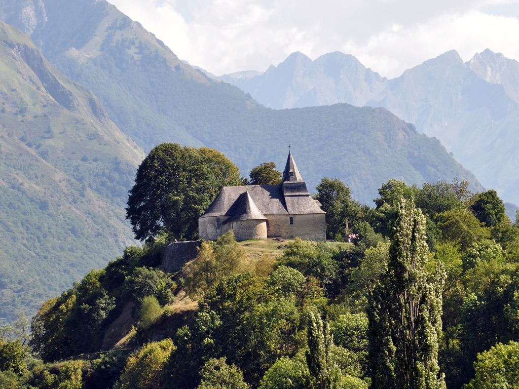 Chalet La Source Cauterets Abbaye Saint Savin