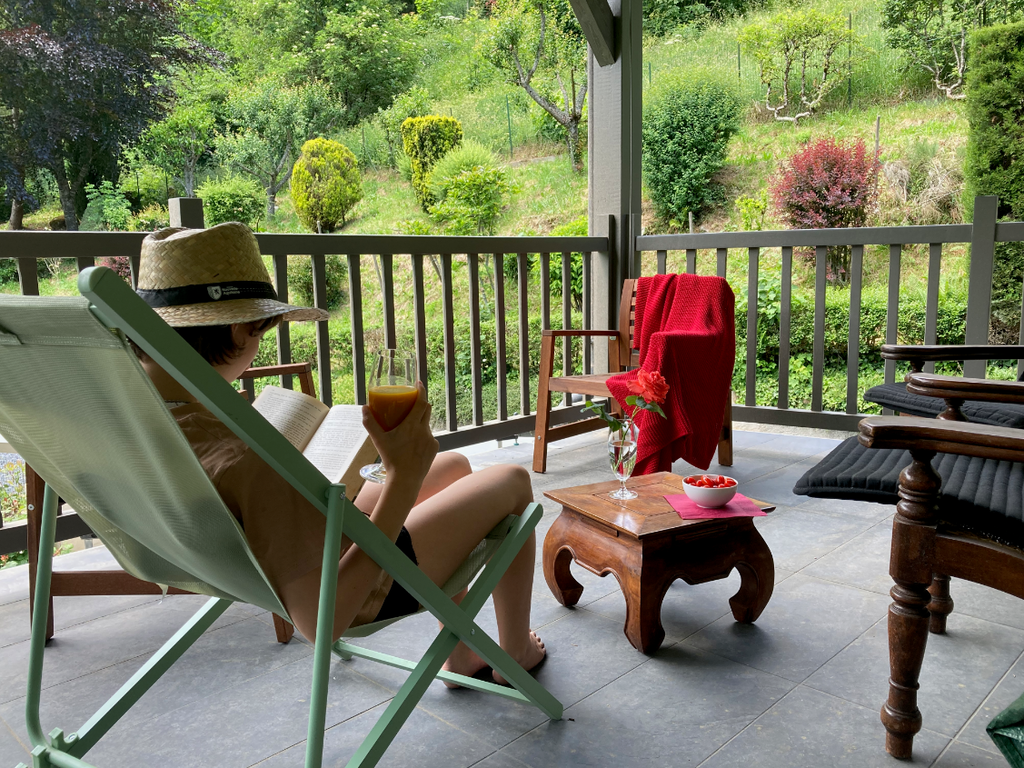 Chalet La Source Cauterets Deckchair Terrace