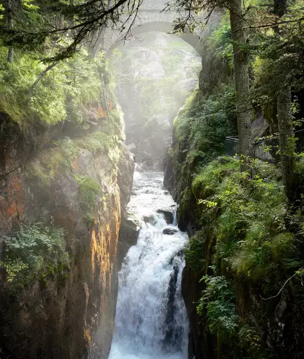 Pont d'Espagne Summer