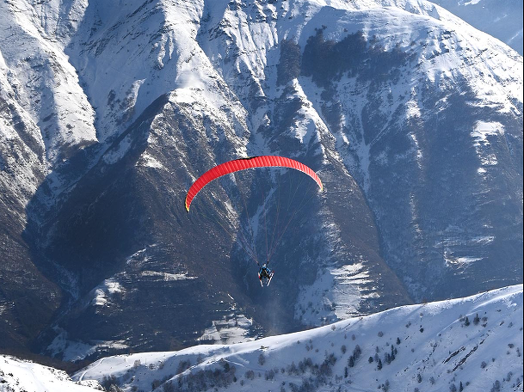 Chalet La Source Cauterets Air Aventure Pyrénées Vol Parapente Biplace Hiver